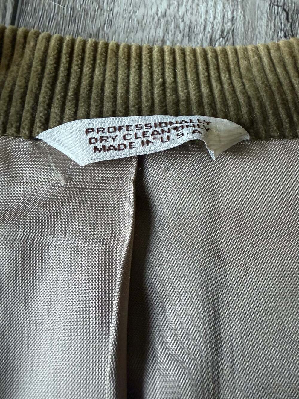 Orvis Vintage Olive Green Corduroy Sport Coat Blazer with Suede Elbow Patches - Picture 2 of 9